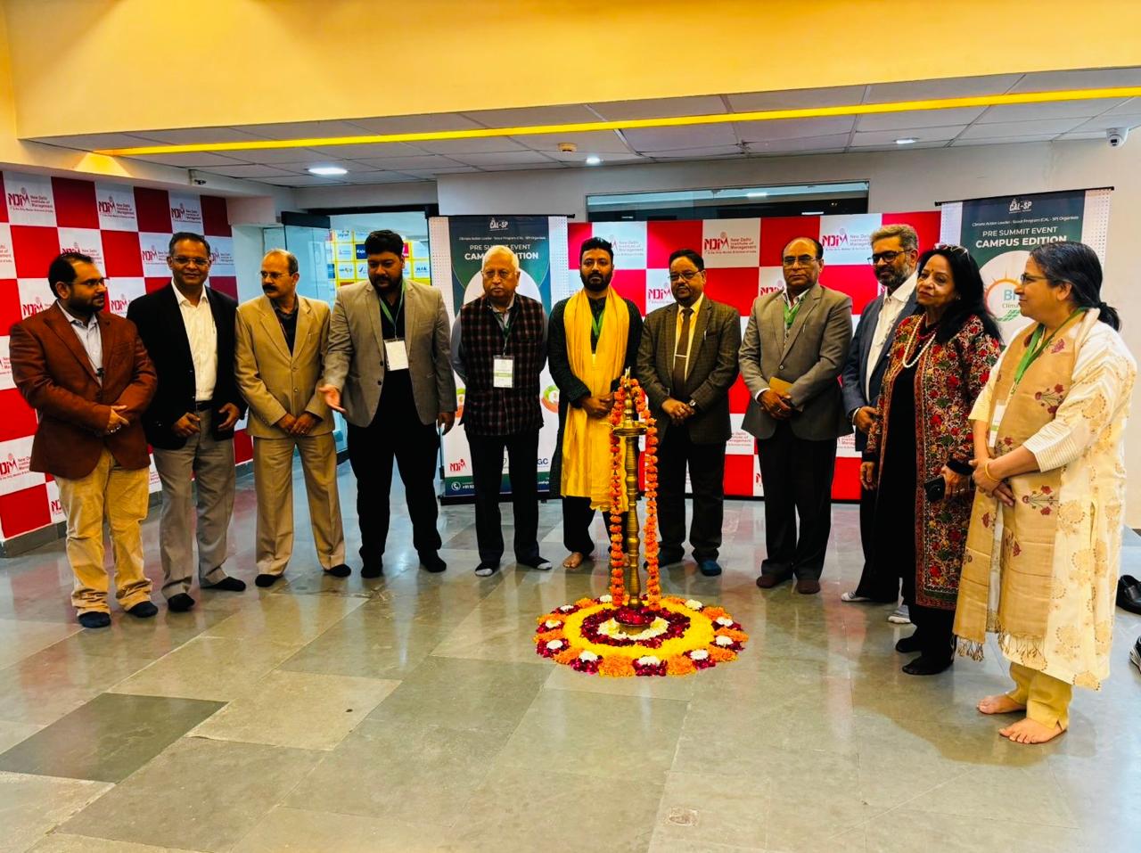 Pre-Summit Event at NDIM - Moment 12